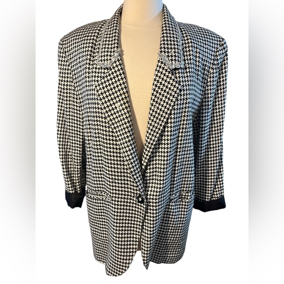 Vintage Black & White Weaved Houndstooth Blazer w/sequins trim detail Size 10 - Picture 1 of 17